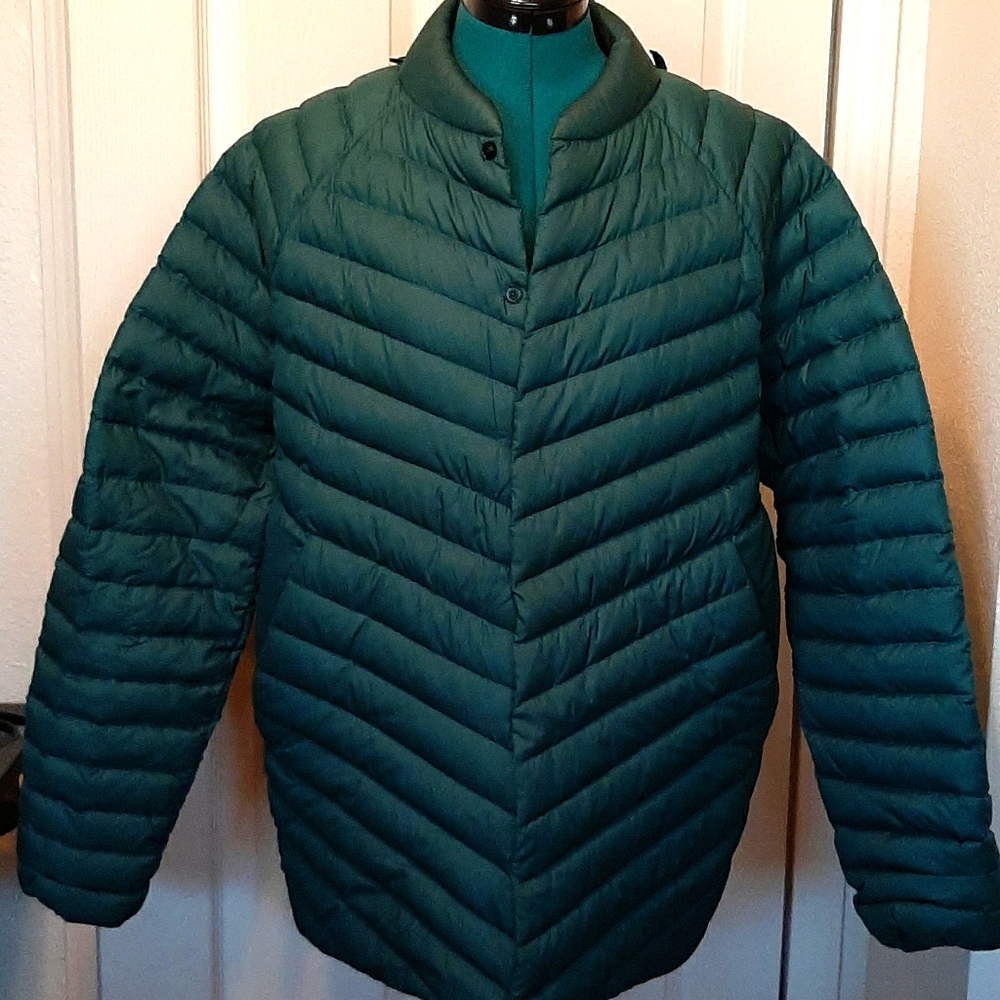 Green puffy